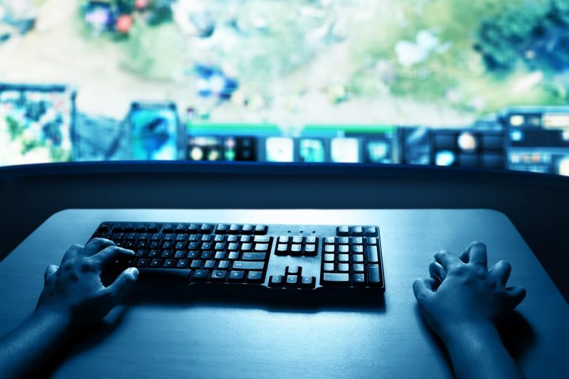 Постоянное увлечение ребенка компьютерными играми: проблемы, причины и пути решения